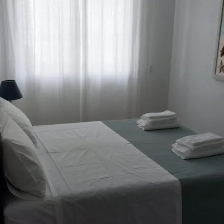 Le Conchiglie Sottomarina Apartment *